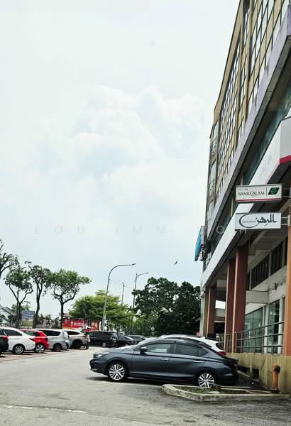 Shop / Office for Rent in Taipan Business Centre (Subang Jaya) - Lou Imm Loh - Exterior - PropertyGuru.com.my