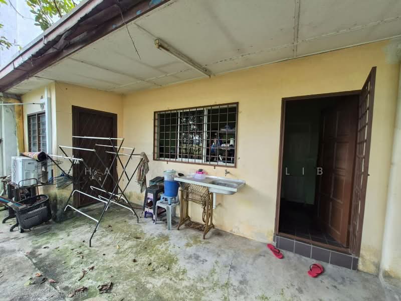 Semi-Detached House for Sale in Taman Mesra (Kajang) - Shafiq Muttalib - Exterior - PropertyGuru.com.my