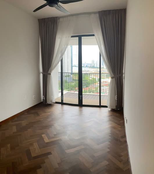 Kondominium untuk Disewa di The Landmark - Jeanette Hee - Balcony - PropertyGuru.com.my