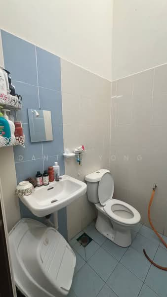 Terraced House for Sale in Batang Padang (Perak) - Daniel Yong - Bathroom - PropertyGuru.com.my