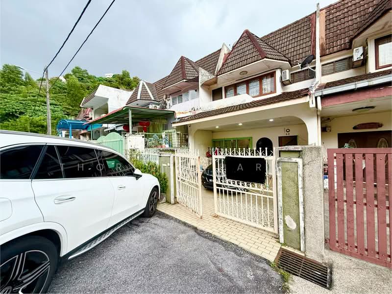 2-storey Terraced House for Sale in Taman Mega Jaya (Ampang) - Thoriq Suparman - Exterior - PropertyGuru.com.my