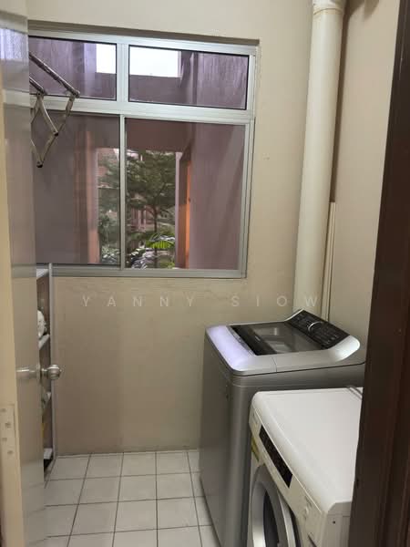 Condominium for Sale at Seri Maya Condominium - Yanny Siow - Interior - PropertyGuru.com.my