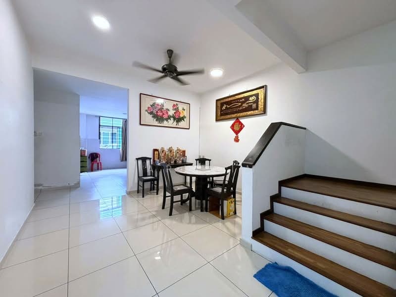 Rumah Teres 2-Tingkat untuk Dijual di Taman Mutiara Rini (Skudai) - Karl Lim - Dining Room - PropertyGuru.com.my