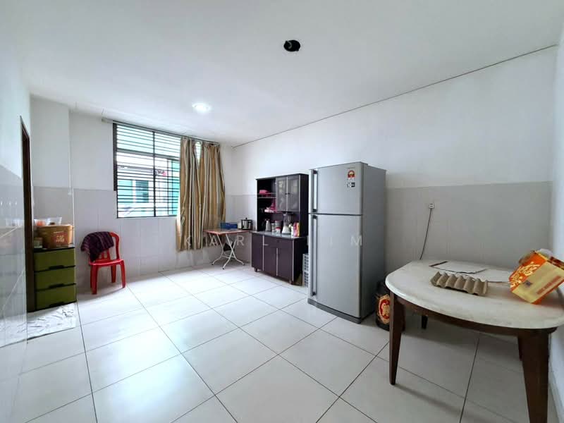 Rumah Teres 2-Tingkat untuk Dijual di Taman Mutiara Rini (Skudai) - Karl Lim - Kitchen - PropertyGuru.com.my