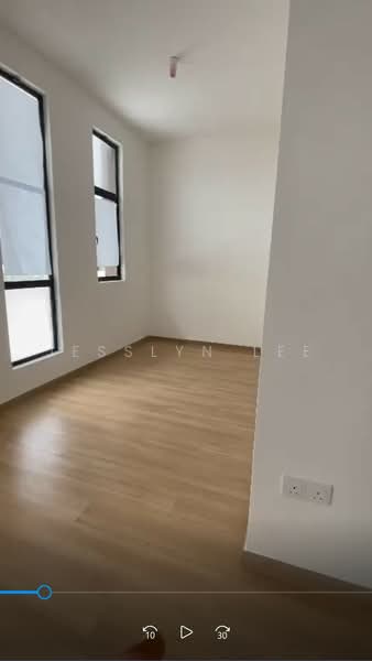 Semi-Detached House for Sale in Semenyih (Selangor) - Jesslyn Lee - Wardrobe Space - PropertyGuru.com.my