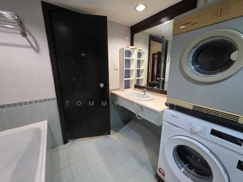 Apartment for Sale at Sucasa Corporate - Tommy Liew - Bathroom - PropertyGuru.com.my