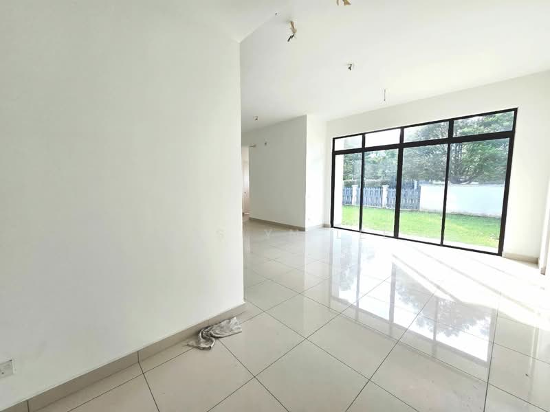 Semi-Detached House for Sale in Eco Majestic (Semenyih) - Jesslyn Lee - Living Room - PropertyGuru.com.my