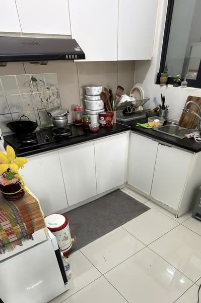 Condominium for Sale at Residensi Rampai (The Parc Tower) - Tey Beng Keat - Kitchen - PropertyGuru.com.my