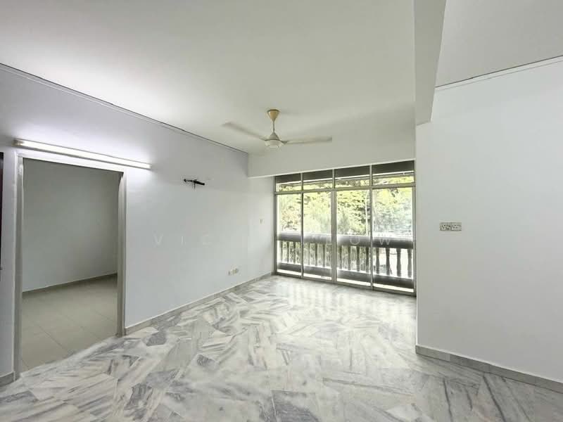 Pangsapuri untuk Dijual di Desa Daya - Vicky Leow - Living Room - PropertyGuru.com.my