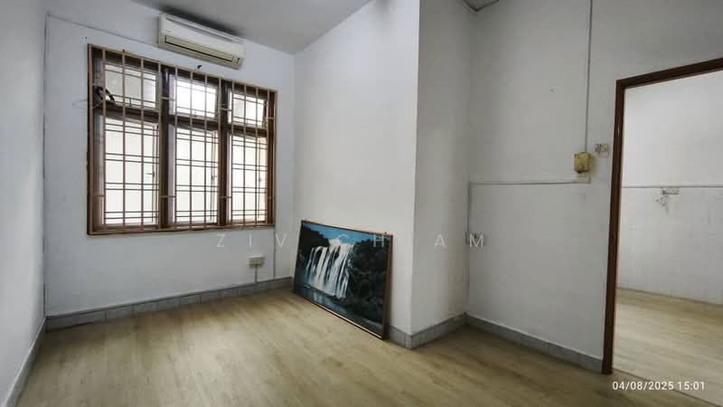 Rumah Teres 2-Tingkat untuk Disewa di Ulu Tiram (Johor) - Ziv Chiam - Interior - PropertyGuru.com.my