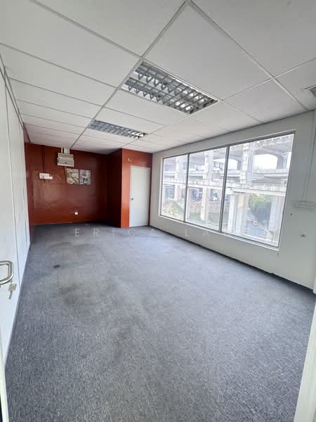 Kedai untuk Disewa di Alam Damai (Cheras) - Erica Law - Interior - PropertyGuru.com.my