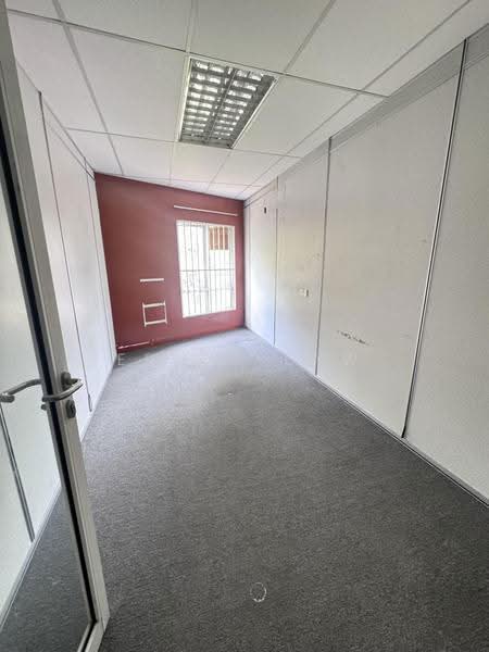 Kedai untuk Disewa di Alam Damai (Cheras) - Erica Law - Interior - PropertyGuru.com.my