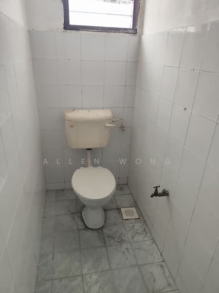 Office for Rent in Wangsa Melawati (Wangsa Maju) - Allen Wong - Bathroom - PropertyGuru.com.my