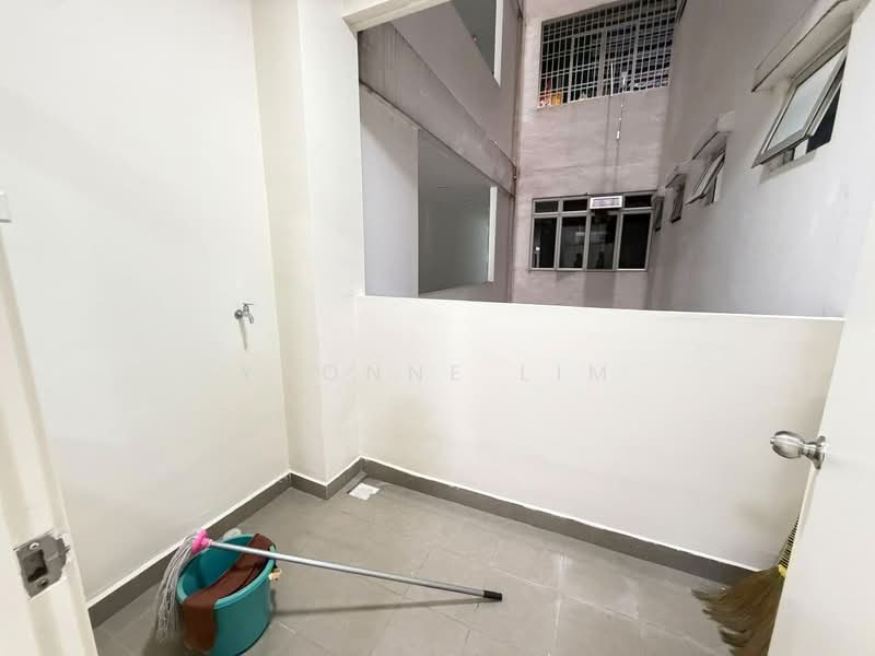 Kediaman Servis untuk Dijual di Meridin Bayvue Serviced Apartment - Yvonne Lim - PropertyGuru.com.my