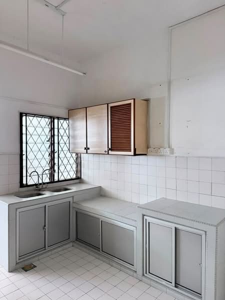2-storey Terraced House for Sale in Taman Sri Putri (Skudai) - Iden Tan - Kitchen - PropertyGuru.com.my
