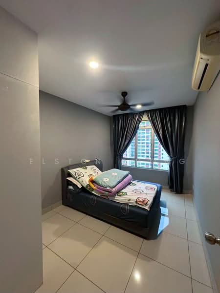 Apartment for Sale at Austin Suites (Permata Austin) - Elston Chong - Bedroom - PropertyGuru.com.my