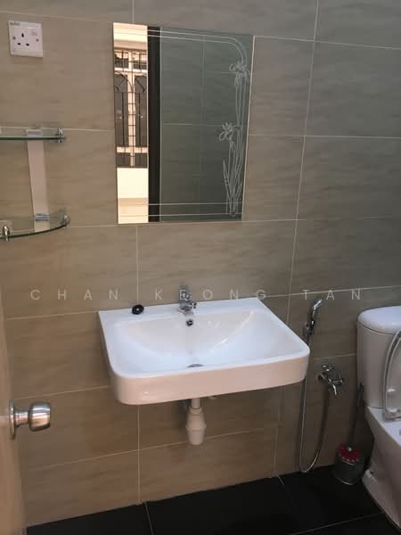 Rumah Teres 2-Tingkat untuk Disewa di Bandar Damai Perdana (Cheras) - Chan Keong Tan - Bathroom - PropertyGuru.com.my