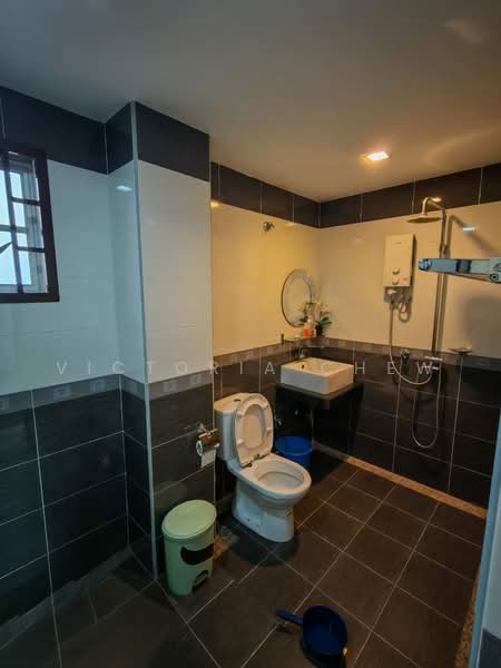 2-storey Terraced House for Sale in Shah Alam (Selangor) - Victoria Chew - Bathroom - PropertyGuru.com.my