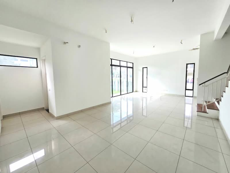 Semi-Detached House for Sale in Eco Majestic (Semenyih) - Jesslyn Lee - Living Room - PropertyGuru.com.my