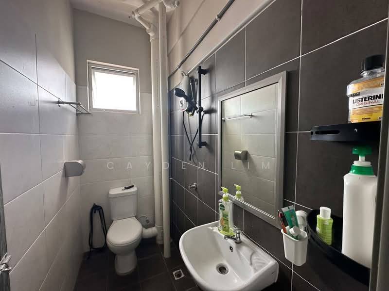 Apartment for Rent at The Rise Collection 3 - Cayden Lim - Bathroom - PropertyGuru.com.my