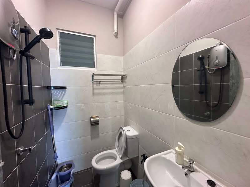 Apartment for Rent at The Rise Collection 3 - Cayden Lim - Bathroom - PropertyGuru.com.my