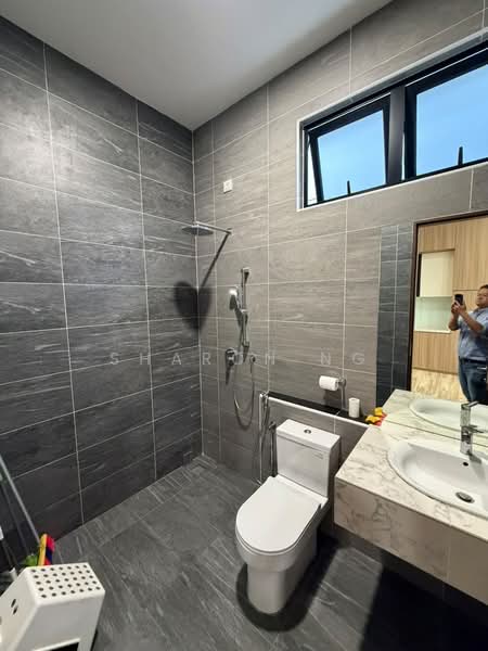 Rumah Berkembar untuk Dijual di Taman Nusa Sentral (Iskandar Puteri (Nusajaya)) - Sharon Ng - Bathroom - PropertyGuru.com.my