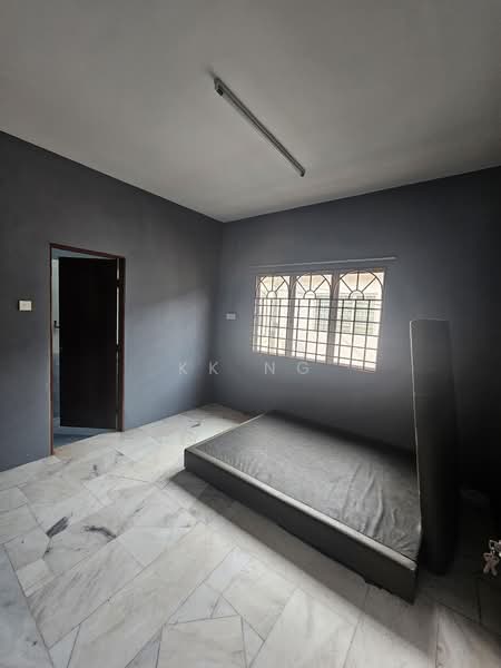2-storey Terraced House for Rent in Taman Sentosa (Klang) - KK Ng - Bedroom - PropertyGuru.com.my