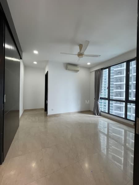 Condominium for Sale at 11 Mont Kiara @ MK11 - KC Lim - Living Room - PropertyGuru.com.my