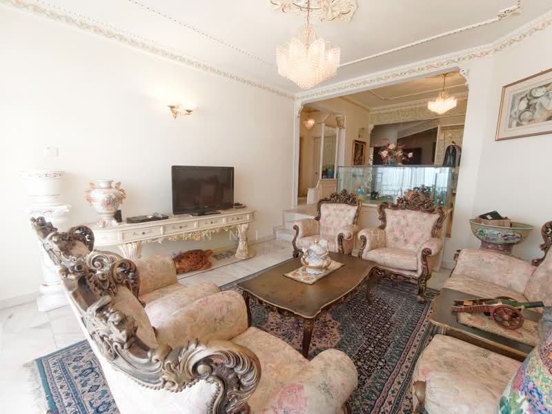 Condominium for Sale at Diamond Villa Condominium - Vinnie Loh - Living Room - PropertyGuru.com.my
