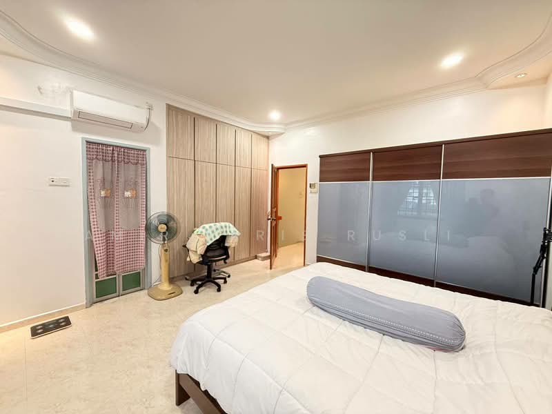 2-storey Terraced House for Sale in Bukit Indah (Iskandar Puteri (Nusajaya)) - Amir Faris Rusli - Bedroom - PropertyGuru.com.my