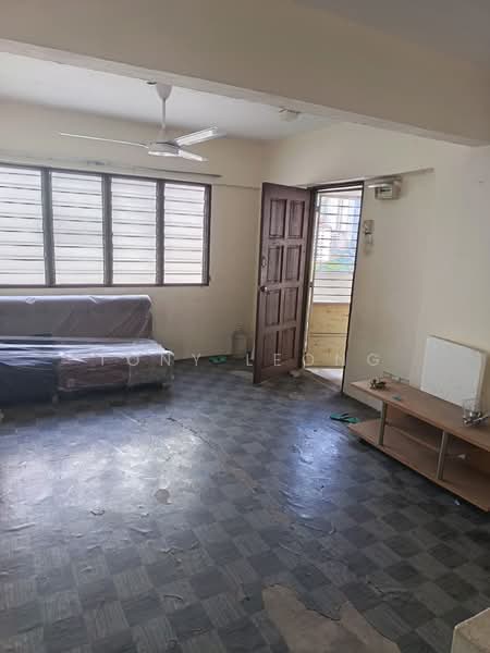 Flat for Sale at Danau Kota Flat - Tony Leong - Living Room - PropertyGuru.com.my