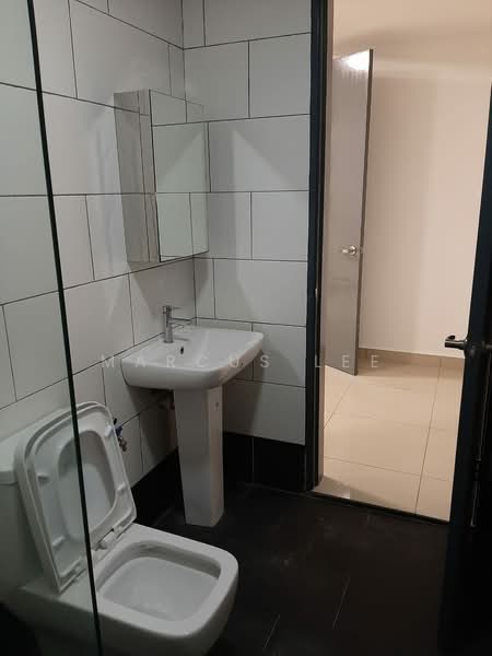 Kondominium untuk Disewa di Selayang 18 - Marcus Lee - Bathroom - PropertyGuru.com.my