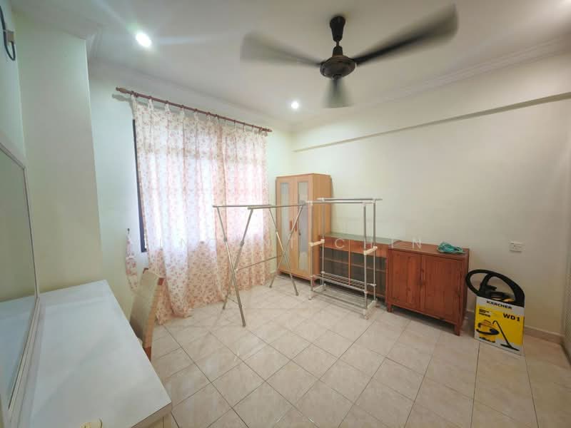 Condominium for Rent at Golf Vista Resort Homes - Vincent Chin - Bedroom - PropertyGuru.com.my