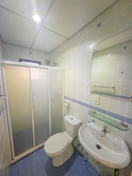 Condominium for Rent at Golf Vista Resort Homes - Vincent Chin - Bathroom - PropertyGuru.com.my