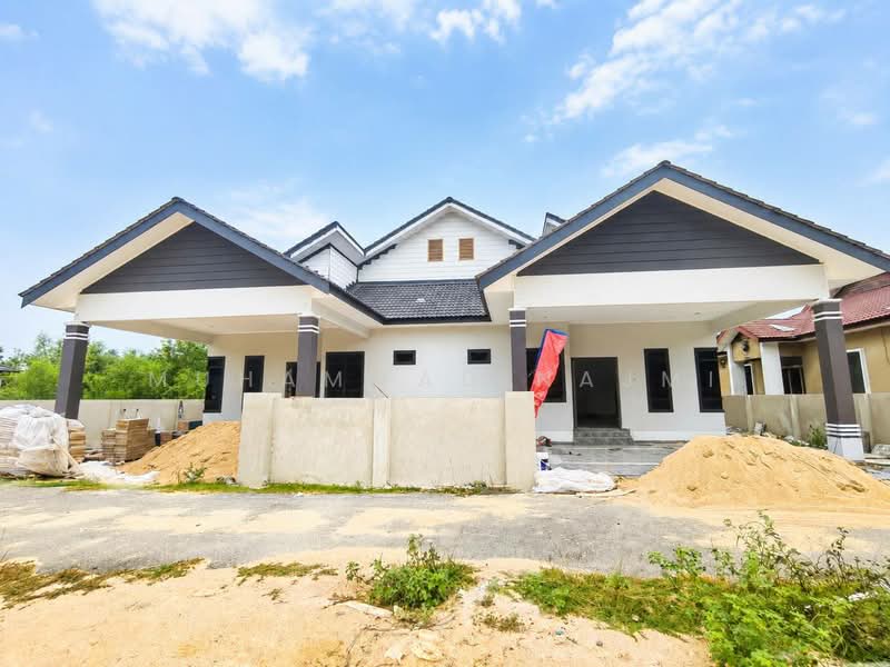 Semi-Detached House for Sale in Kampung Baru Tebing Tembah (Kuala Paka) - Muhammad Najmi - Exterior - PropertyGuru.com.my