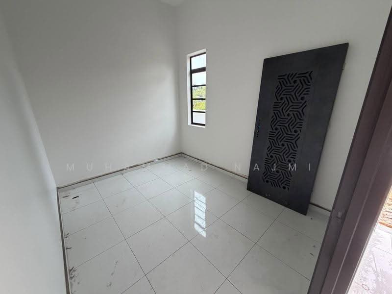Semi-Detached House for Sale in Kampung Baru Tebing Tembah (Kuala Paka) - Muhammad Najmi - Interior - PropertyGuru.com.my