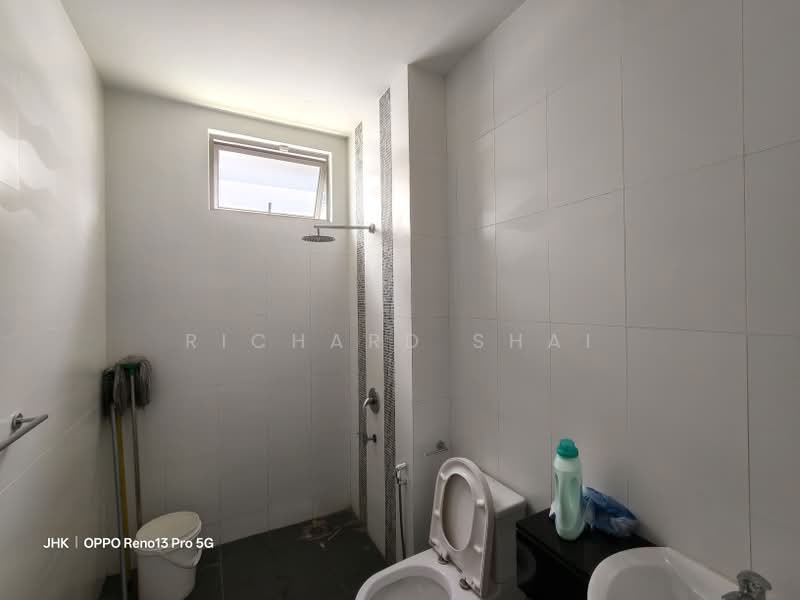 Semi-Detached House for Rent in Taman Ponderosa (Johor Bahru) - Richard Shai - Bathroom - PropertyGuru.com.my