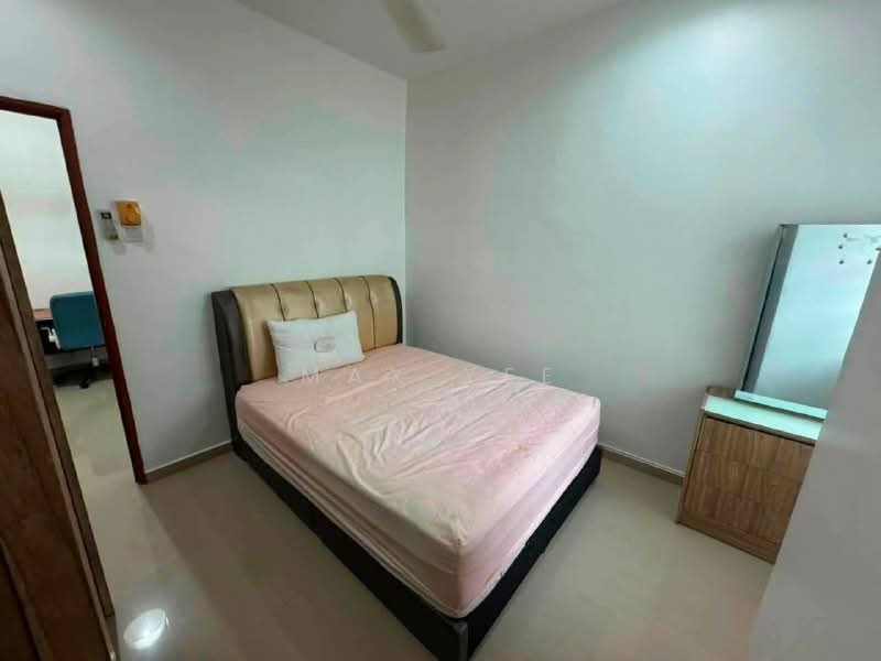 2-storey Terraced House for Sale in Bandar Putra (Kulai) - Max Yee - Bedroom - PropertyGuru.com.my