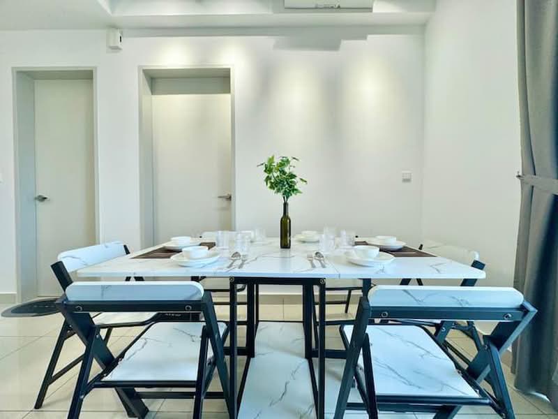 Kediaman Servis untuk Dijual di Trion @ KL - Wil Koh - Dining Room - PropertyGuru.com.my