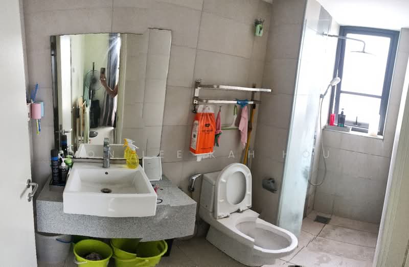 Service Residence for Rent at Sfera Residency - Don Lee Kah Hou - Bathroom - PropertyGuru.com.my