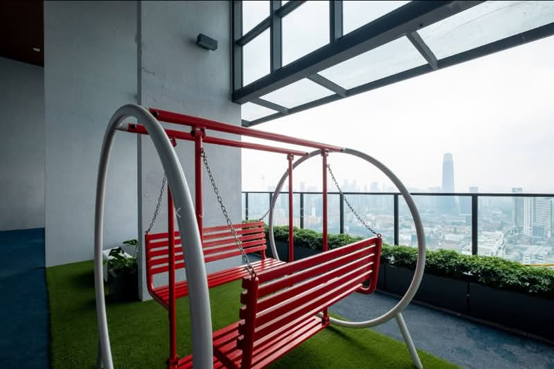 Kediaman Servis untuk Dijual di Trion @ KL - KJ Chong - Balcony - PropertyGuru.com.my
