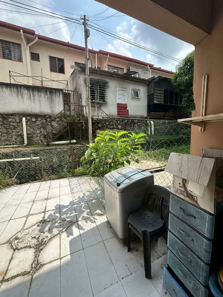 Terraced House for Sale in Bandar Putra Permai (Seri Kembangan) - Dante Leong Zhenwen - Exterior - PropertyGuru.com.my