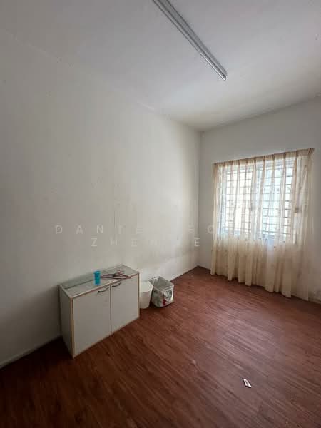 Terraced House for Sale in Bandar Putra Permai (Seri Kembangan) - Dante Leong Zhenwen - Interior - PropertyGuru.com.my