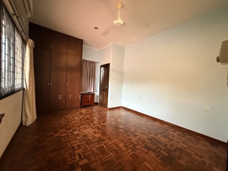 Bungalow House for Sale in Tanjung Bungah (Penang) - Stefany Kee - PropertyGuru.com.my