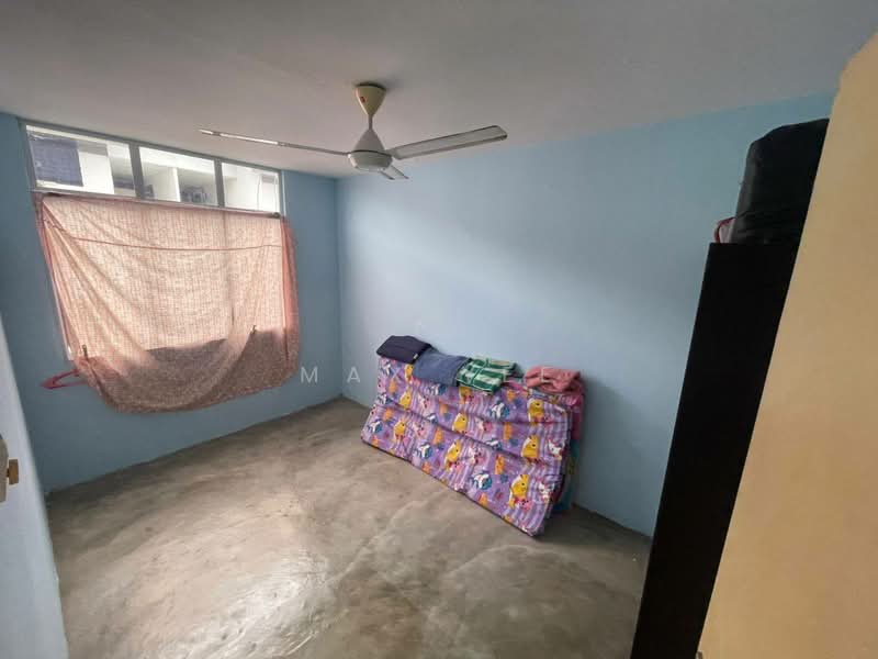 Townhouse for Sale in Taman Putri Kulai (Kulai) - Max Yee - Bedroom - PropertyGuru.com.my
