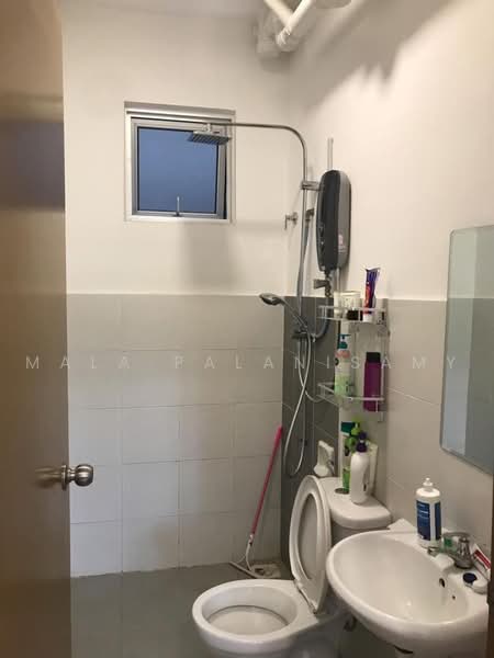 Pangsapuri untuk Dijual di Asteria - Mala Palanisamy - Bathroom - PropertyGuru.com.my