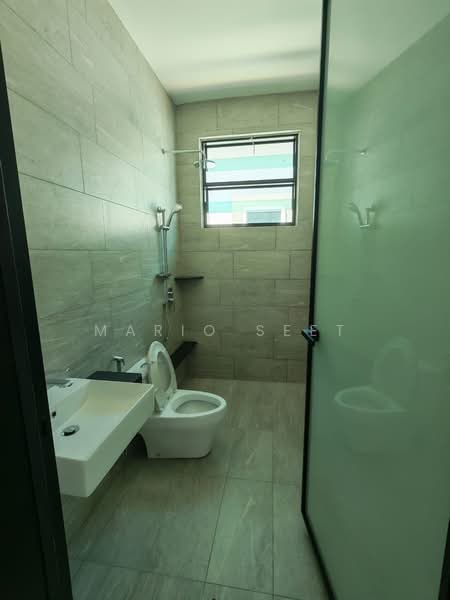 Rumah Berkembar untuk Dijual di Ujong Pasir (Melaka) - Mario Seet - Bathroom - PropertyGuru.com.my