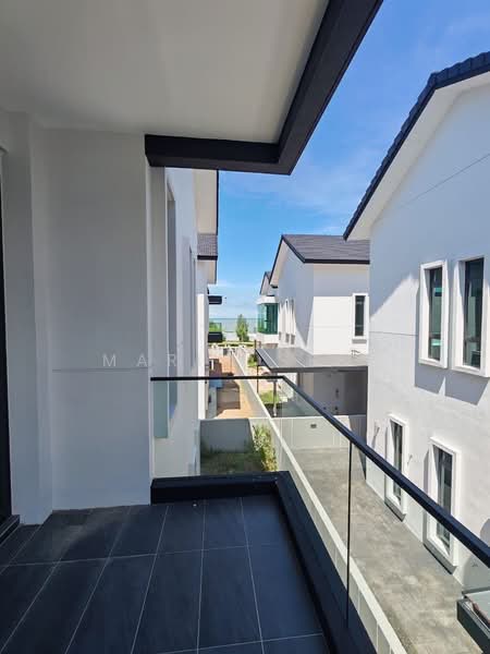 Rumah Berkembar untuk Dijual di Ujong Pasir (Melaka) - Mario Seet - Exterior - PropertyGuru.com.my