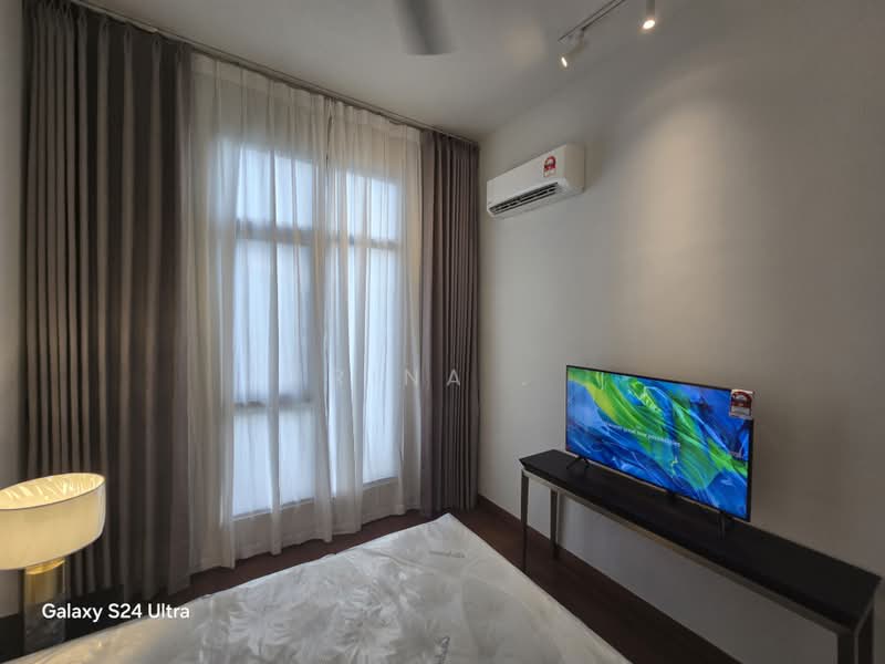Service Residence for Sale at Service Suites @ Pavilion Embassy - Rina . - Bedroom - PropertyGuru.com.my