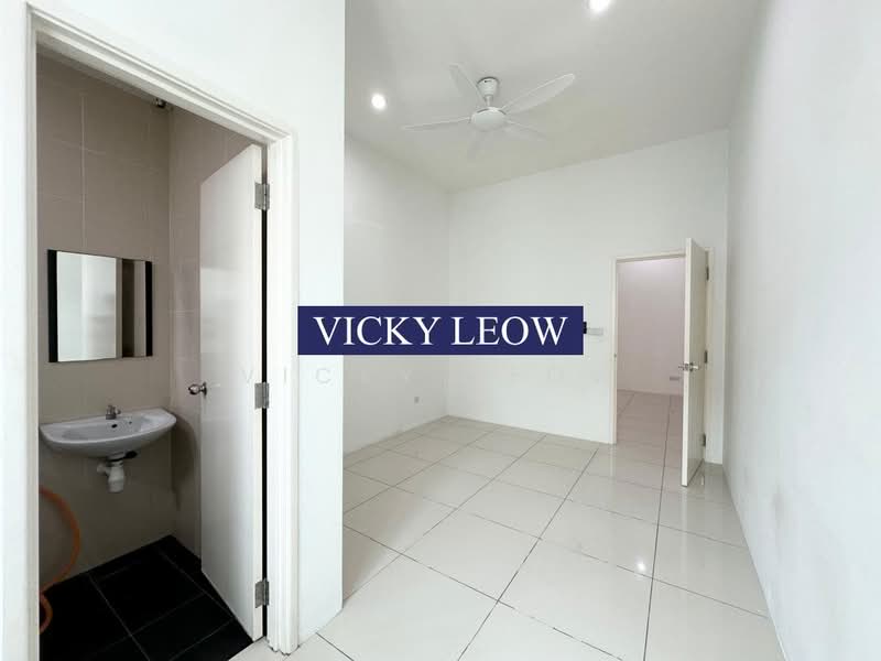 2-storey Terraced House for Sale in Tree Residency (Bayan Lepas) - Vicky Leow - Bathroom - PropertyGuru.com.my